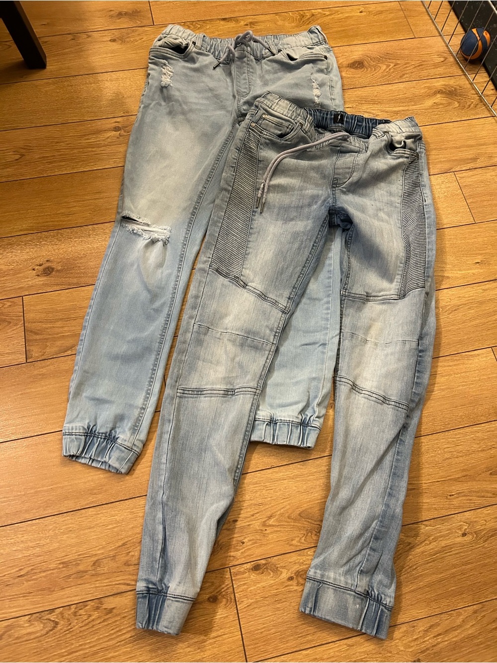 Light Wash DNM Men’s Denim Jogger Jeans - Casual Comfort